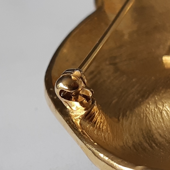 Vintage TRIFARI Black Panther Brooch - Picture 5 of 8